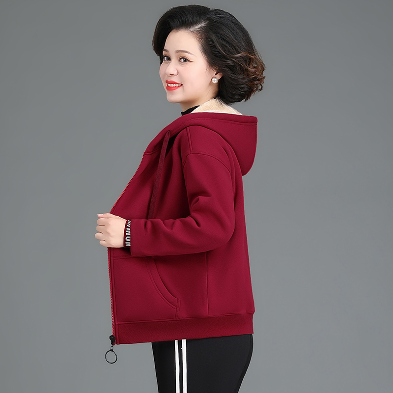 均妮中年妈妈加绒加厚外套中老年运动套装女秋冬款女装连帽卫衣两件套