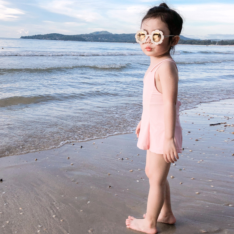 儿童泳衣女童小宝宝韩国游泳衣温泉度假速干吊带公主裙式连体泳装