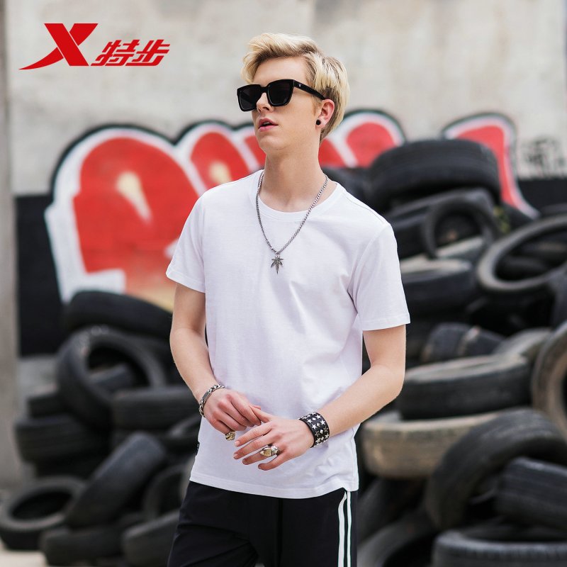 特步(Xtep)男子2018新款男士短袖轻薄透气常规运动T恤882229019226