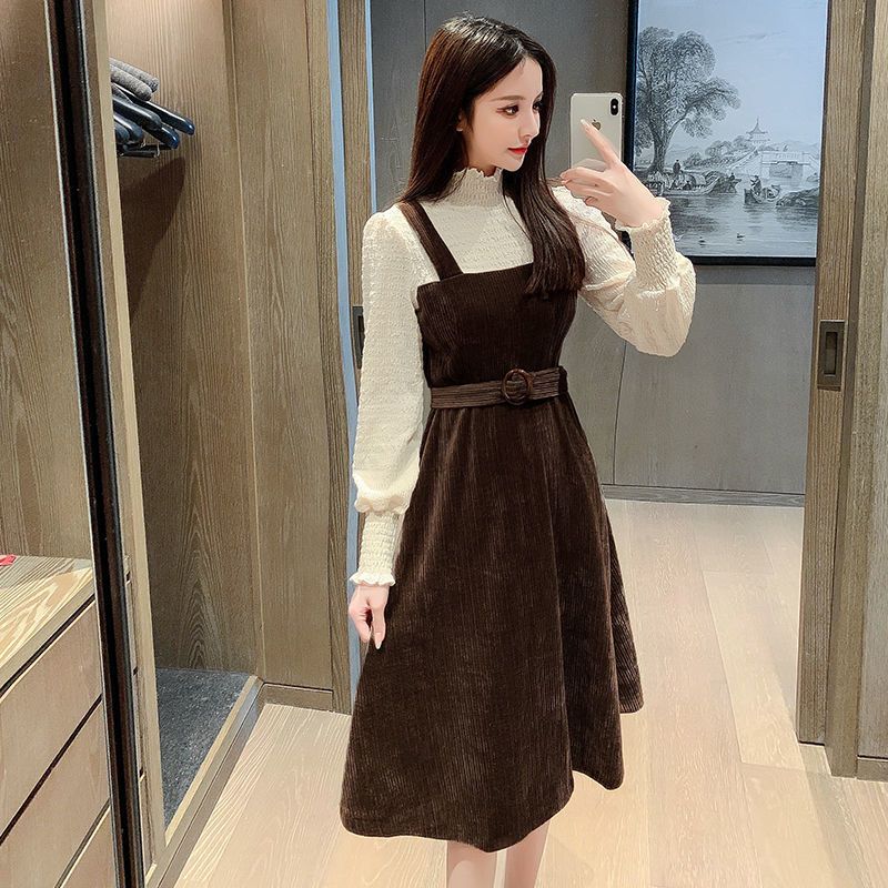 秋冬装法式收腰显瘦灯芯绒内搭长裙蕾丝并接假两件连衣裙女