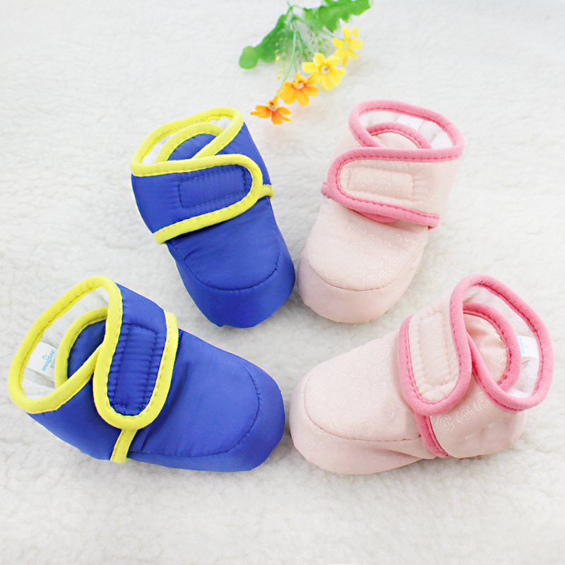 magtoe/麦可兔 婴幼儿布鞋 春秋款室内家居保暖初生婴儿0-12月滑雪布软底棉鞋NJ8012