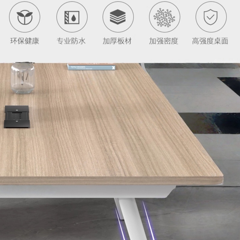 锁匠简约时尚会议桌高清大图