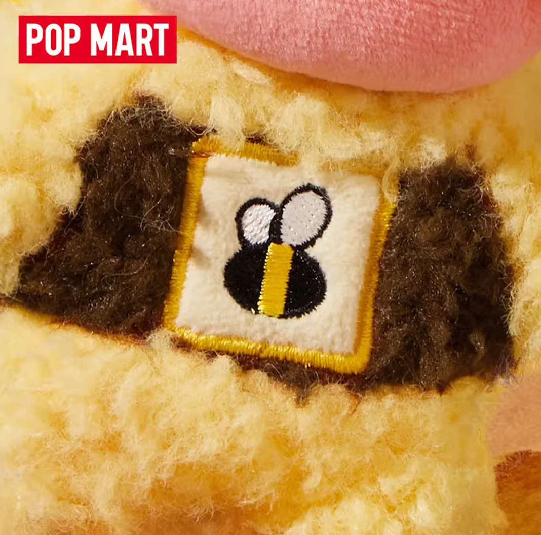泡泡玛特(POP MART)欢迎来到月球表面系列 星星人 蜂蜜毛绒挂件 潮流衍生品高清大图
