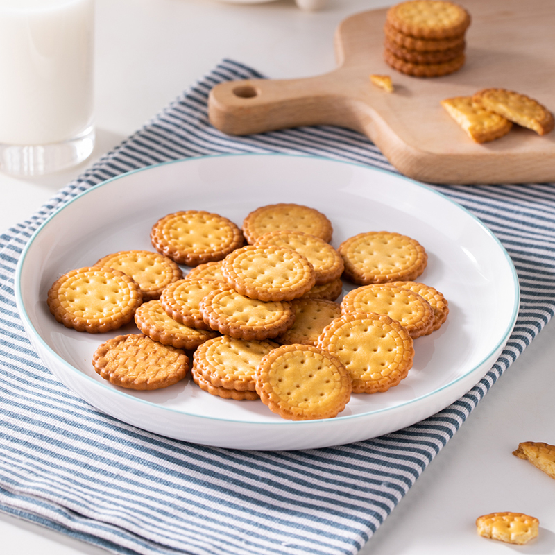 领卷299210刻凡网红日式海盐小圆饼干100g袋装休闲寝室耐吃小饼干