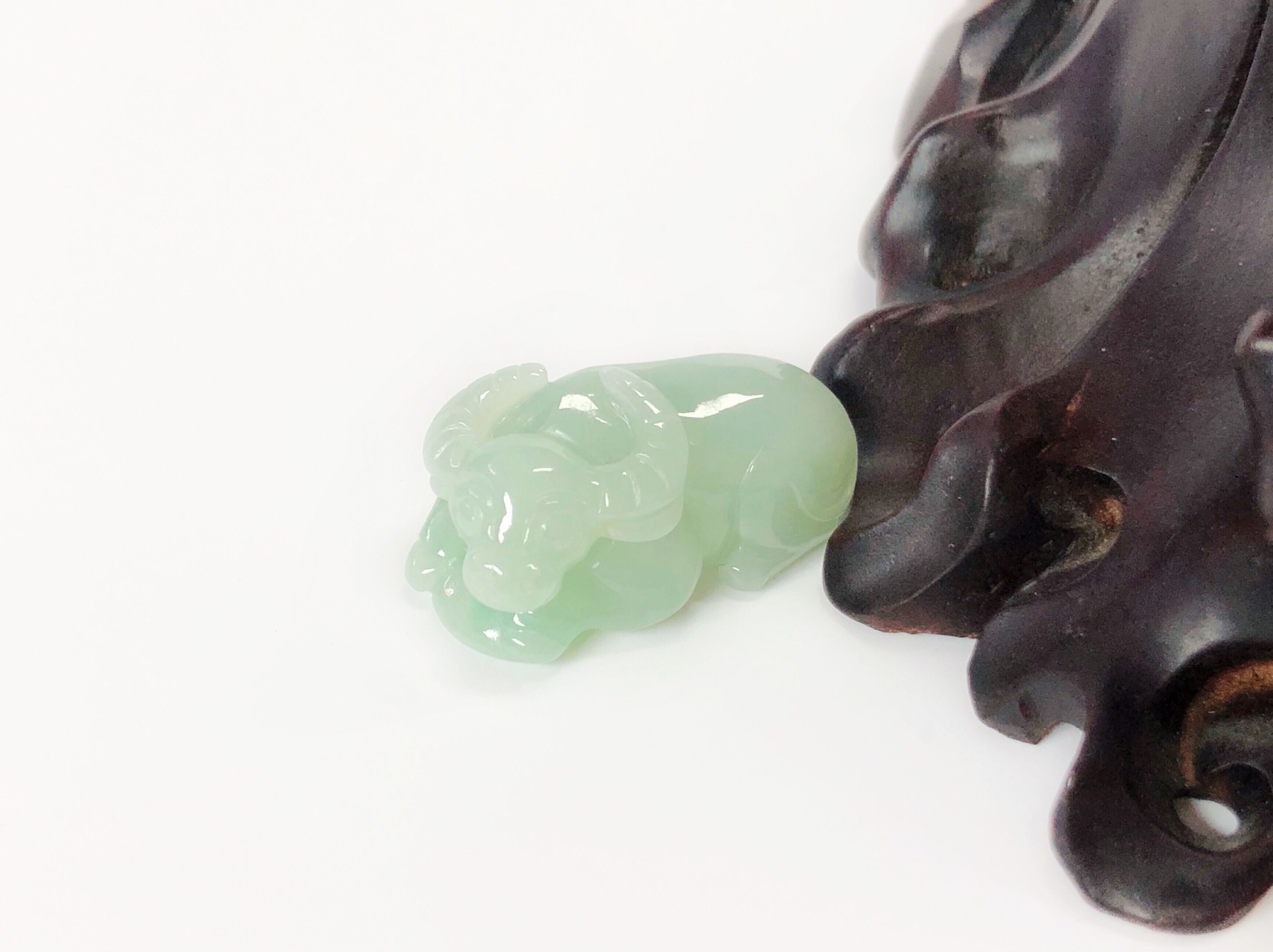 缘源珠宝天然a货翡翠吊坠糯种春彩色翡翠生肖牛吊坠男女款挂件参数