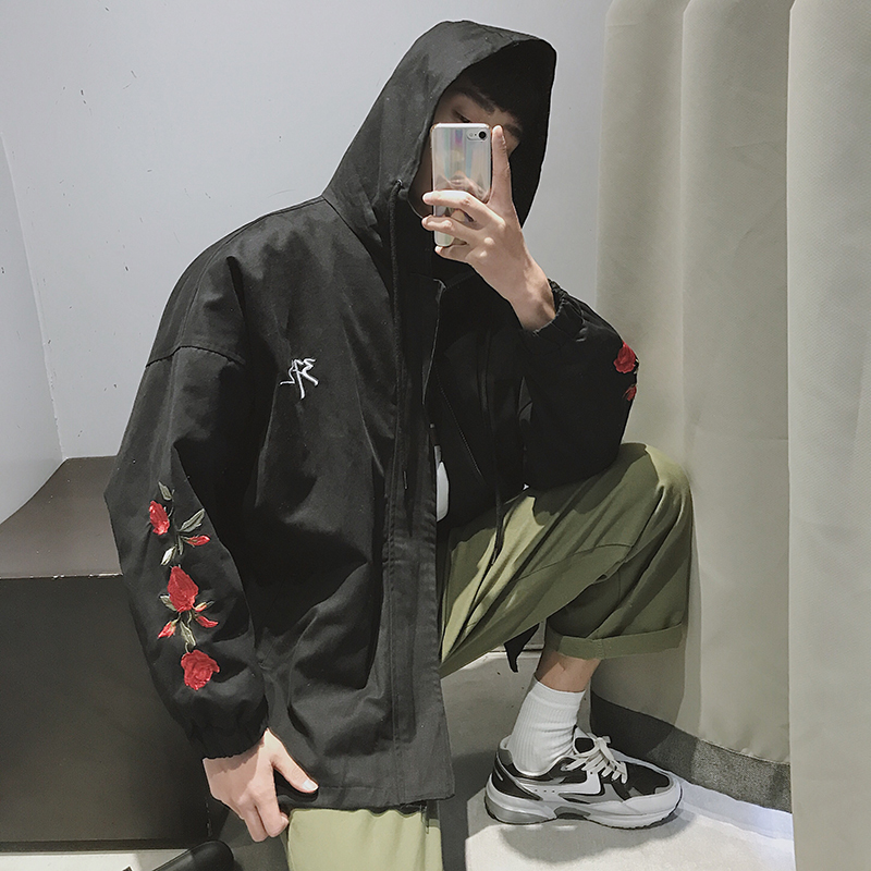 2018男款春季新品玫瑰花刺绣连帽宽松夹克外套文艺青年港风潮外衣