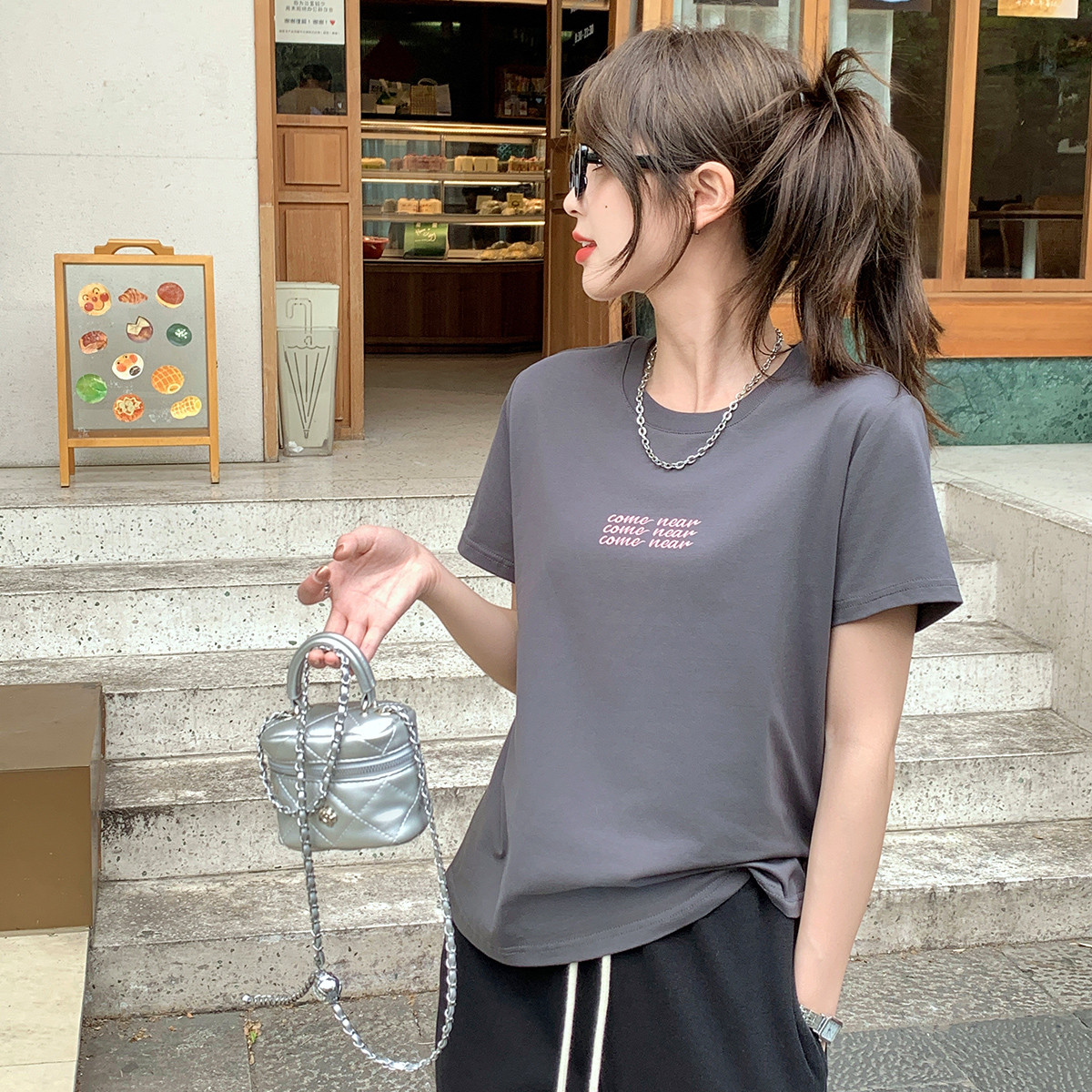 [2.5折价46.2元叠加优惠券]唐狮夏季女圆领前胸字母短款短袖T恤辣妹美式复古百搭韩系潮高清大图