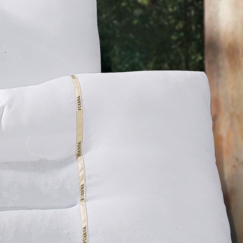 富安娜 油柑叶柠檬草 对枕 74*48cm*2高清大图