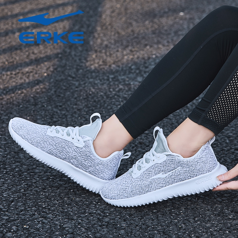 鸿星尔克erke运动鞋女鞋冬款加绒保暖秋冬季红星旅游跑步鞋子