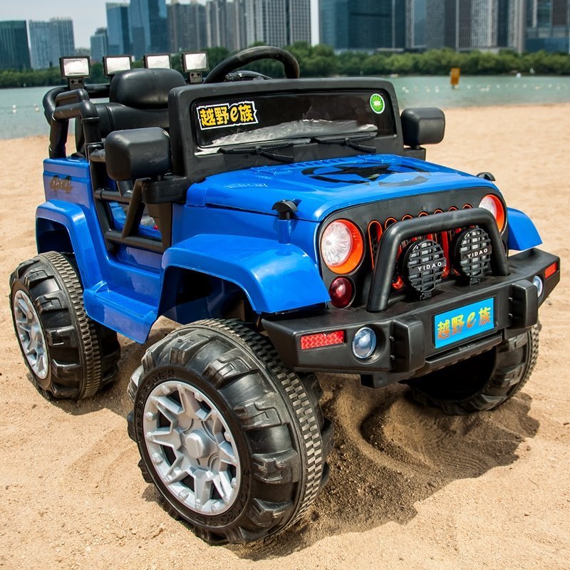 4轮 越野儿童电动车四轮充电玩具汽车可坐人小孩宝宝四驱遥控童车