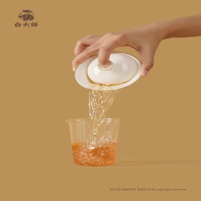 白大师 2018寿眉散茶[岁月珍藏系列/300克/大份量/精品装]高清大图