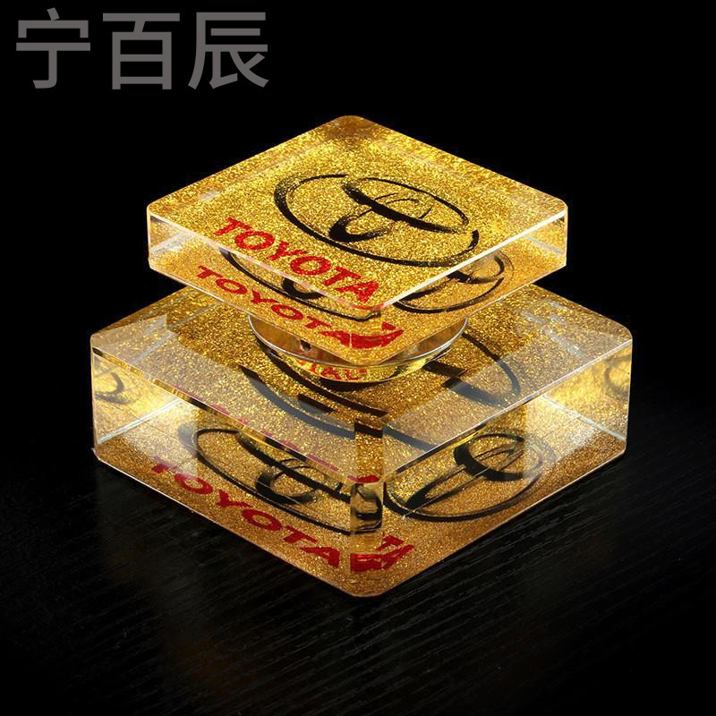 宁百辰汽车香水座 创意土豪金车标车用饰品 车载香水批汽车水晶摆件