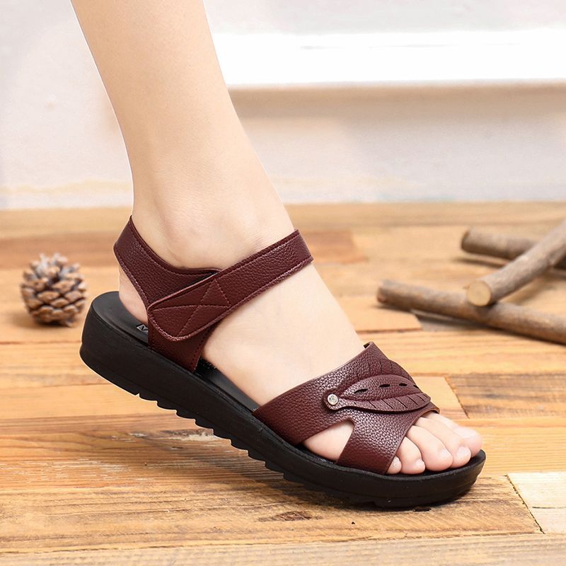 中年女鞋大码舒适中老年人老人鞋奶奶酒红色8808红(标准码)36>800_800