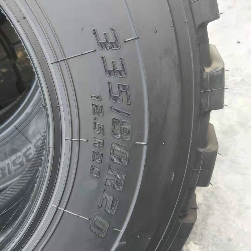东风12.5R20越野车越野炮车钢丝胎(有内胎)