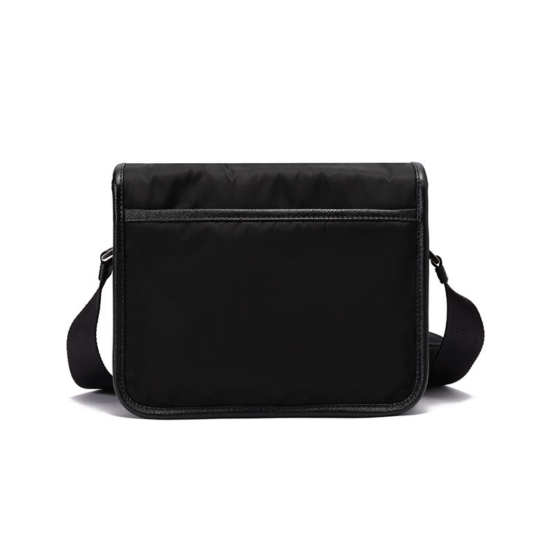 普拉达prada男士renylon再生尼龙邮差包单肩斜挎包带小包2vd0342dmh