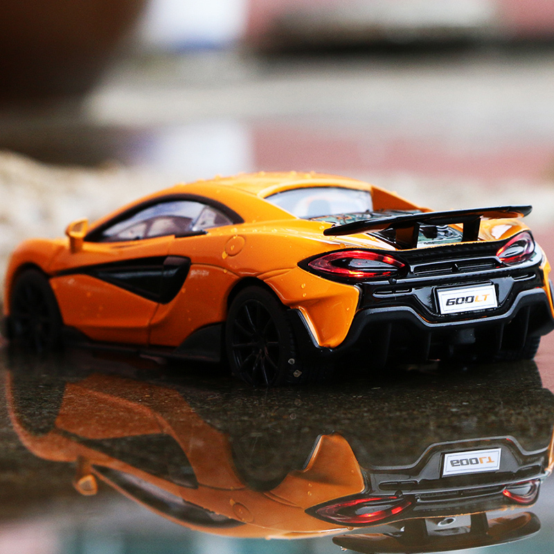 迈凯伦600lt合金车模跑车模型声光回力男孩玩具超跑仿真汽车模型