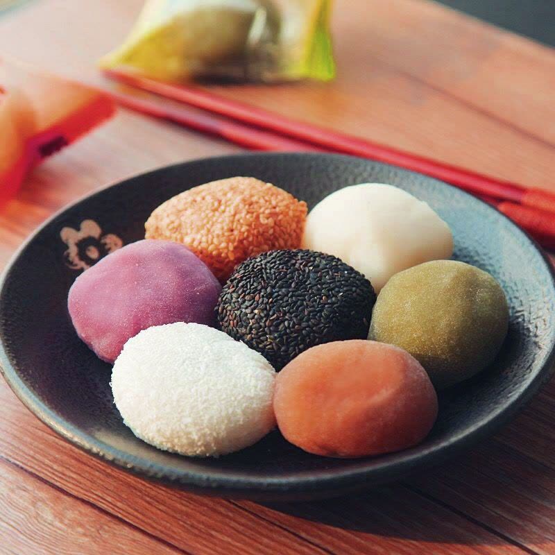 8口味麻薯爆浆干汤圆糯米糍粑草饼手工糕点 买1斤送1斤(发2斤装) 8口味混装汤圆麻薯图片