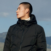 马克华菲羽绒服男 短款冬季新款黑色连帽轻薄保暖潮流男士外套潮