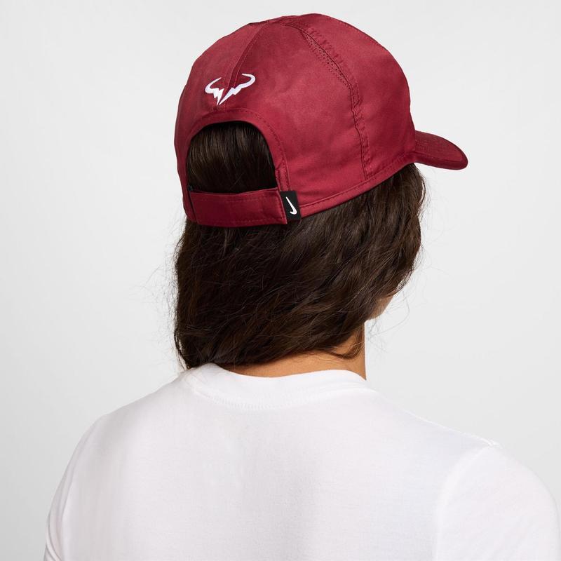 Nike 时尚女款鸭舌帽百搭休闲遮阳防晒帽子夏季