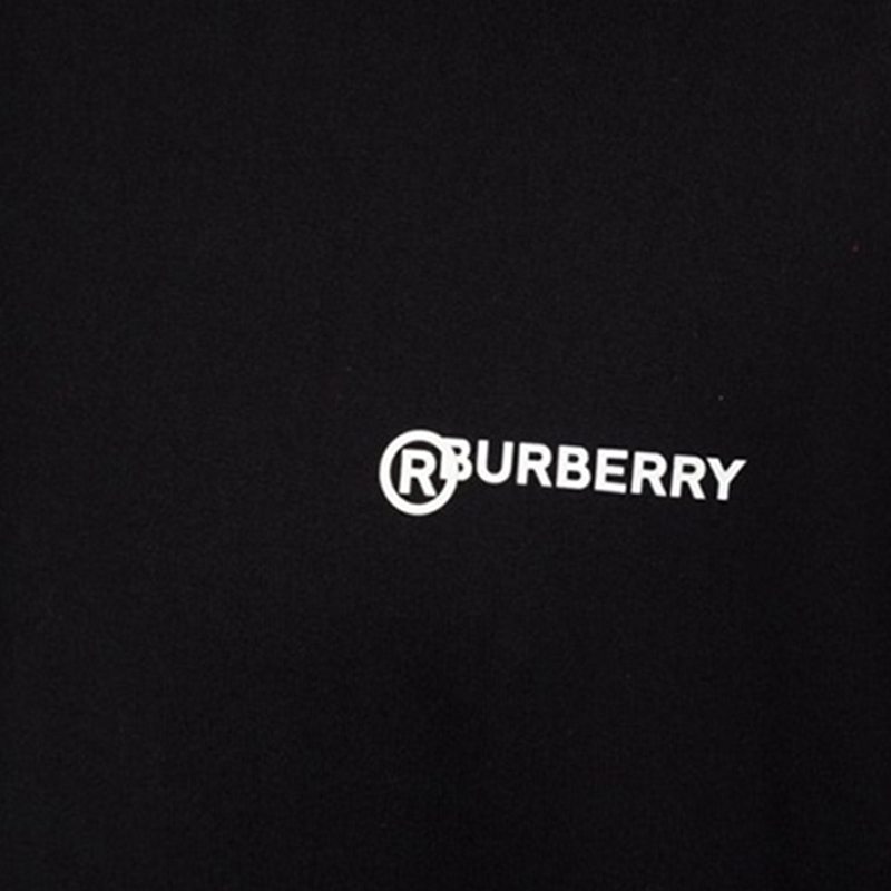 巴宝莉(BURBERRY)新款男士徽标印花胸前字母logo背后坐标印花短袖T恤 8025657