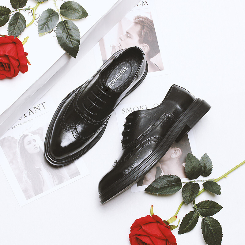 梵克公牛英伦皮鞋男时尚青年人造革洛克鞋子 2020季百搭发型师花个性