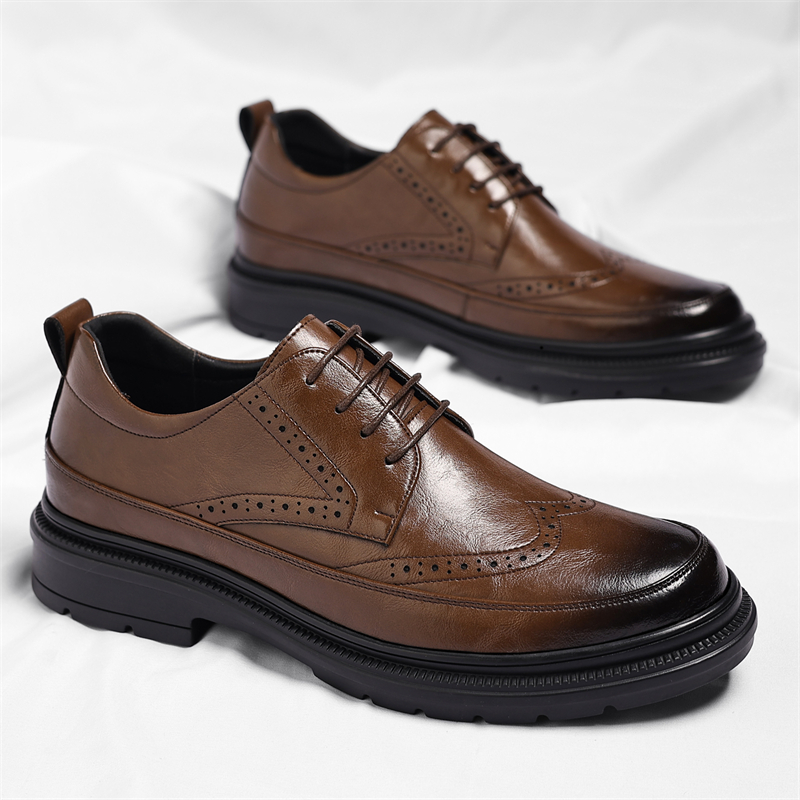 迪罗尼卡大码2025年商务皮鞋男软皮透气休闲鞋青年圆头低跟黑色正装鞋高清大图