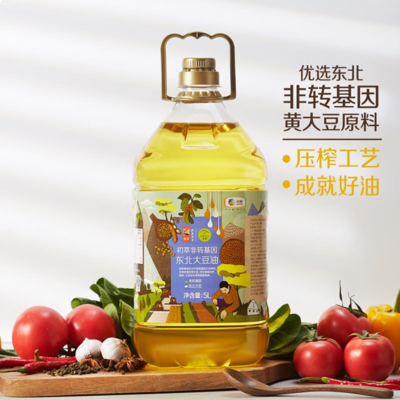 金龙鱼中粮初萃东北大豆油高清大图