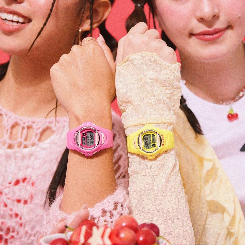 CASIO 男士多彩石英防水运动手表樱桃红点缀