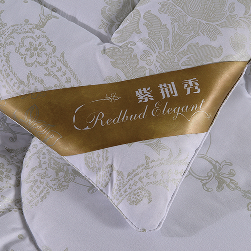 紫荆秀北美风情驼绒被(软包)RB-1926