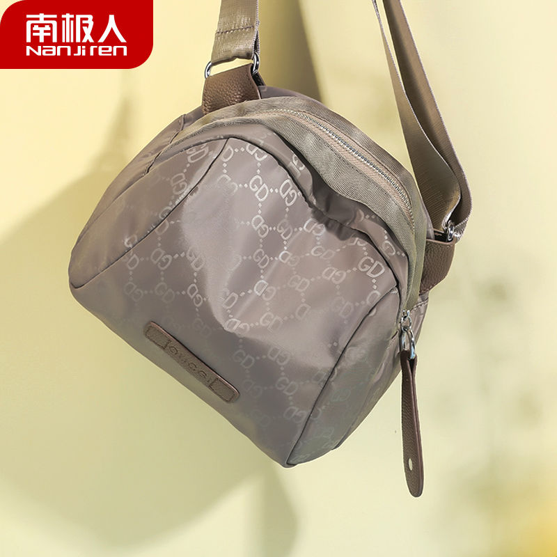 小包包女2021新款韩版时尚女士牛津布帆布包单肩斜挎包妈妈包高清大图