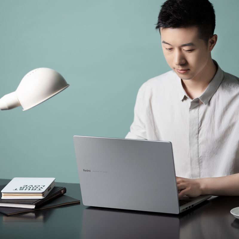 小米(MI)RedmiBook 14英寸轻薄本2019新款笔记本电脑(I5-8265U 8G 512GB SSD 手环疾速解锁Win10 Office正版)MX250 2G独显银色