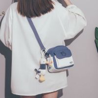 日系可爱小包包女2021新款潮ins少女学生手机包小清新斜挎帆布包 蓝色 单包没有挂件