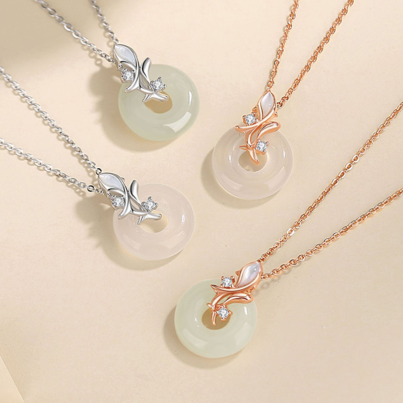 鑫铂尼锦鲤和田玉平安扣银项链白玉髓女生七夕情人节生日礼物送女友