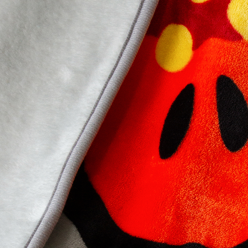 Kenzo 海棠花牛奶绒毯 雅灰 140*190cmKRT-027高清大图