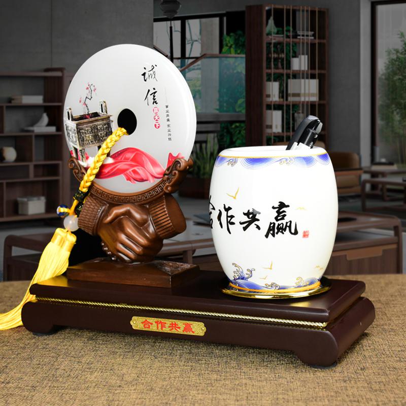 美帮汇合作共赢文台摆件笔筒办公室桌面创意实用装饰送客户商务礼品定制高清大图