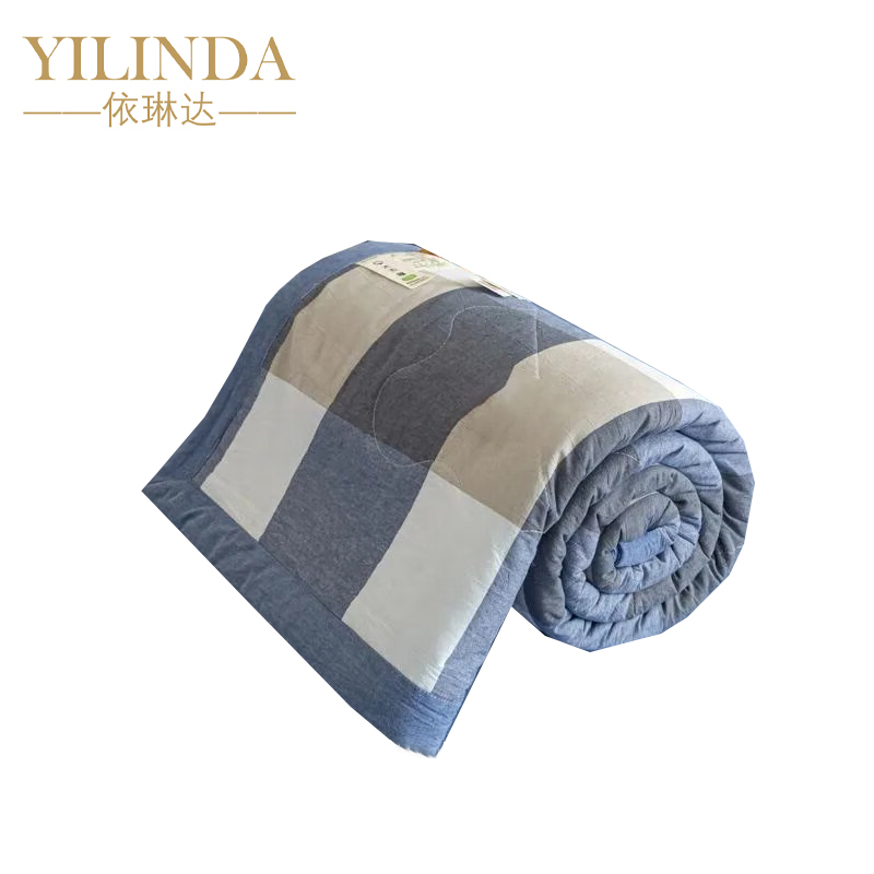 依琳达 格子款夏凉被 2000*2300mm 张高清大图
