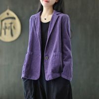 灯芯绒西装领色短外套女秋季新款长袖口袋文艺复古休闲外套上衣