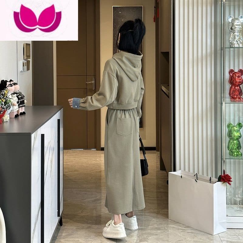 七斓2023春季新款炸街时尚小个子卫衣套装高级感休闲洋气长裙套女图片