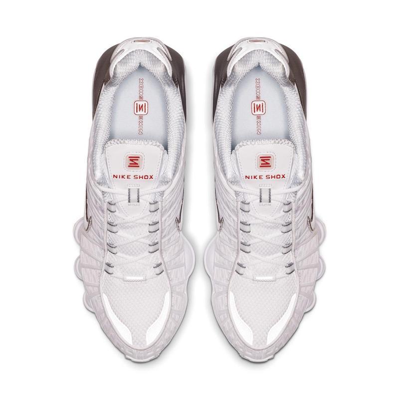 耐克(NIKE)SHOX科技全掌缓震透气网布休闲运动鞋男潮流百搭板鞋