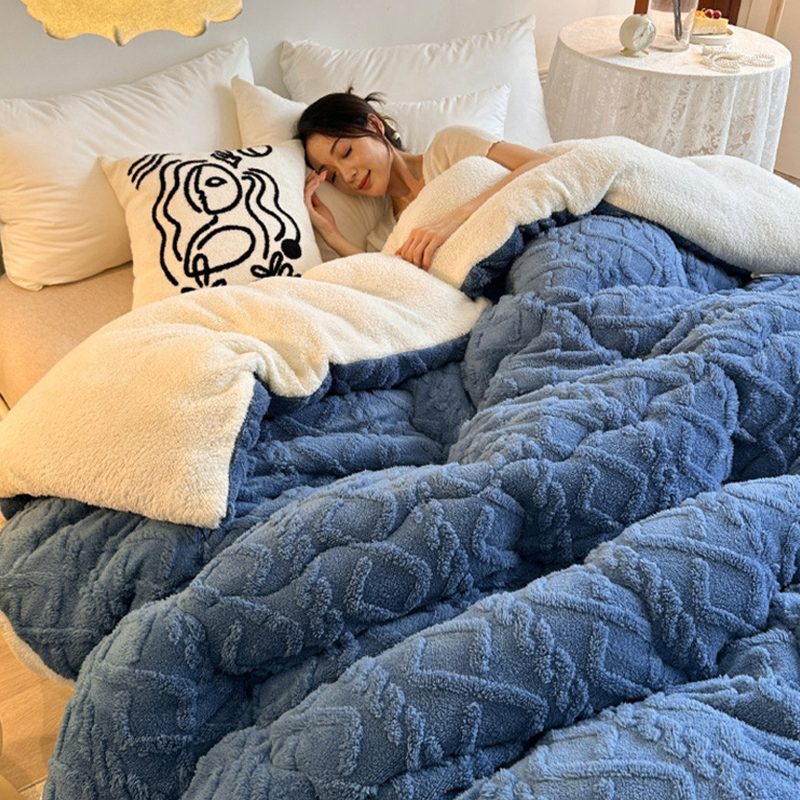 汉司家纺 HANSI-XP01提花雕花羊羔绒被 150*200cm 被子(计价单位:条)蓝色高清大图