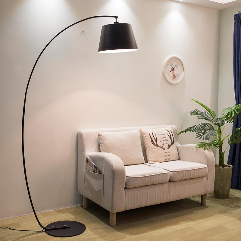 北欧简约现代美式落地灯客厅卧室沙发灯立式钓鱼灯创意个性遥控灯