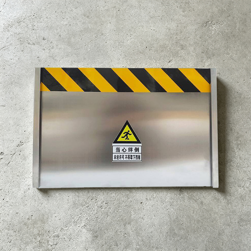 齐鲁铁达 不锈钢双面挡鼠板 带安装槽 1㎡ 套高清大图