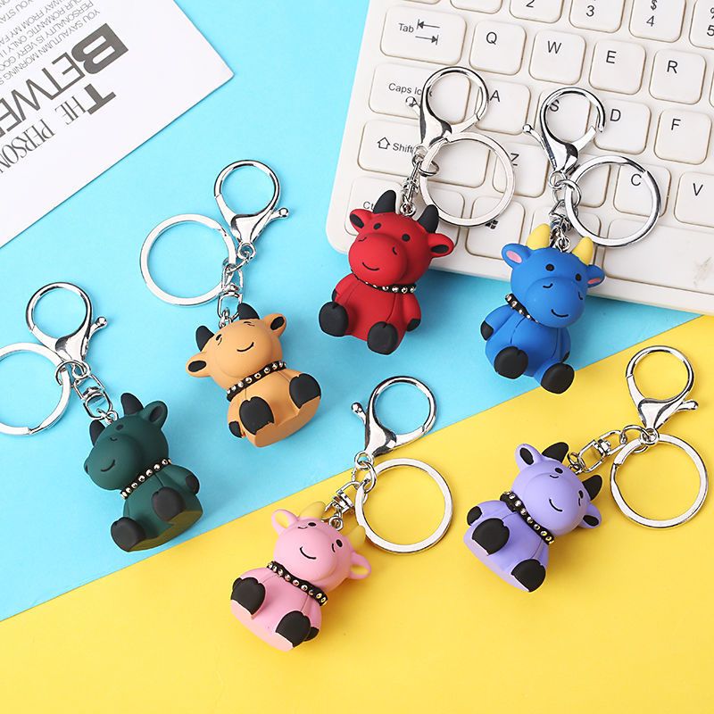 母亲节创意小牛汽车钥匙扣挂件生肖本命年钥匙链卡通情侣包包挂饰