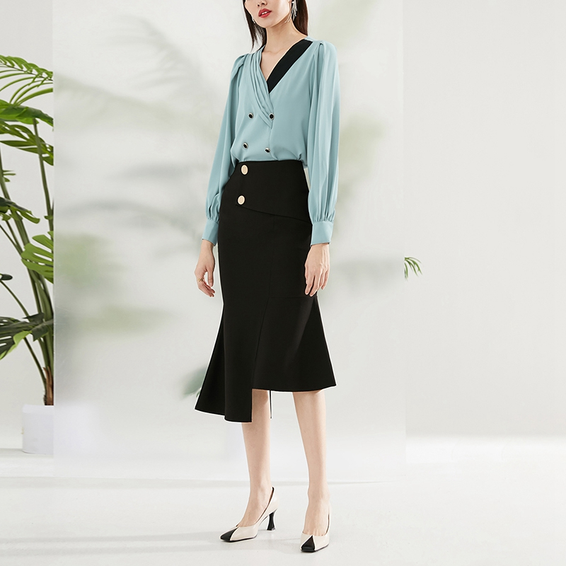 晚白2021春季新品通勤时尚纯色V领常规百搭宽松雪纺衫衬衫衬衣女