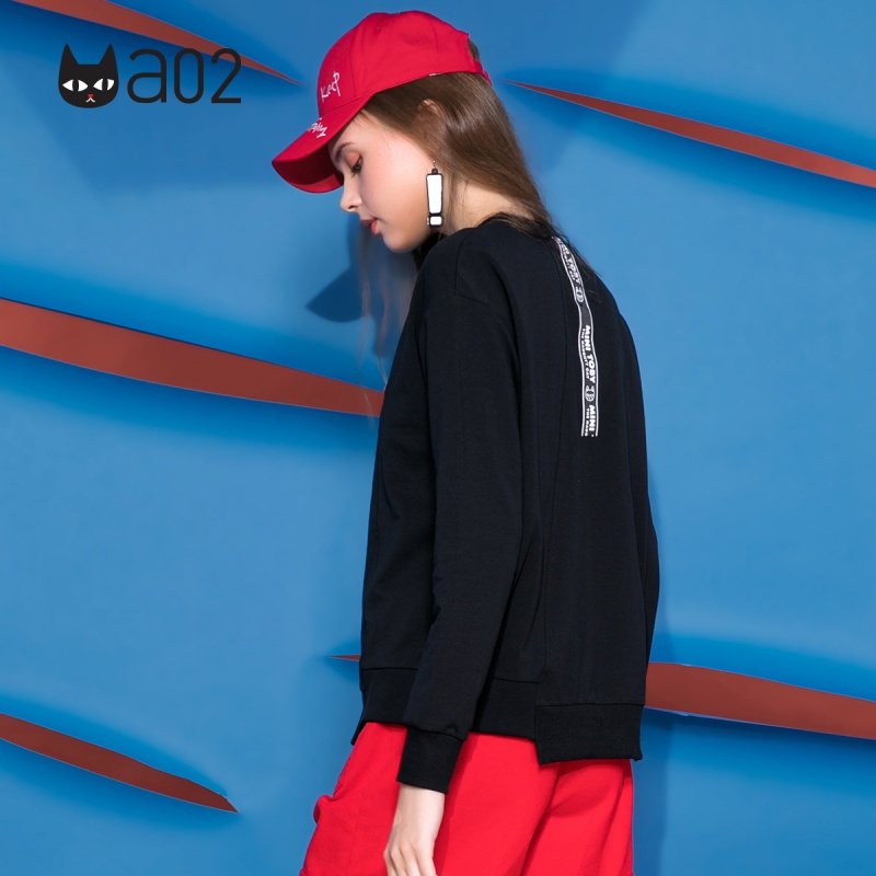 a02新款时尚不规则拼接字母飘带卡通印花潮卫衣女DTU5AA051KT