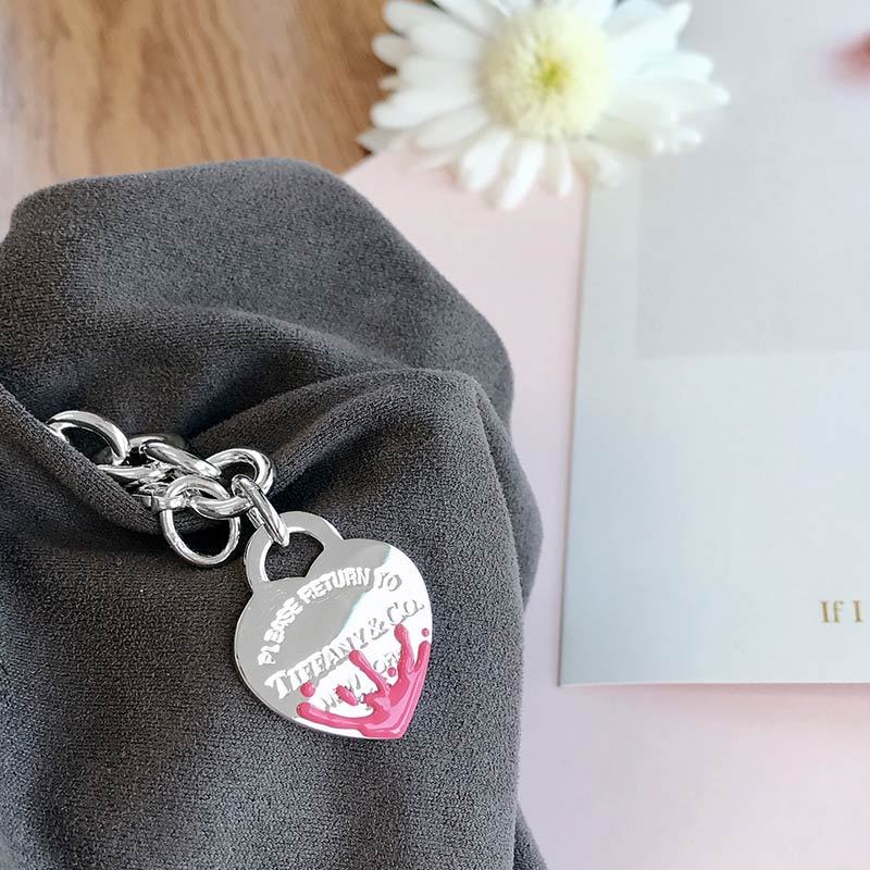 蒂芙尼tiffanycoreturntotiffany系列粉红水花心形手链