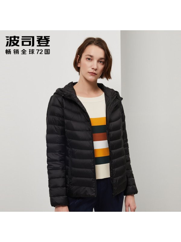 波司登新款短款羽绒服女轻薄连帽冬中老年妈妈装