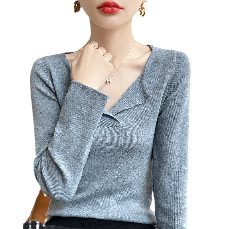 黑色小心机v领针织打底衫女早秋内搭毛衣设计感慵懒风温柔上衣潮