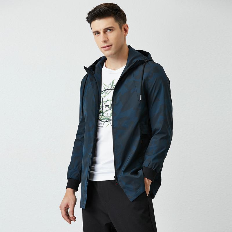 才子男装2019秋季新款连帽风衣青年男士防风保暖迷彩花纹休闲外套