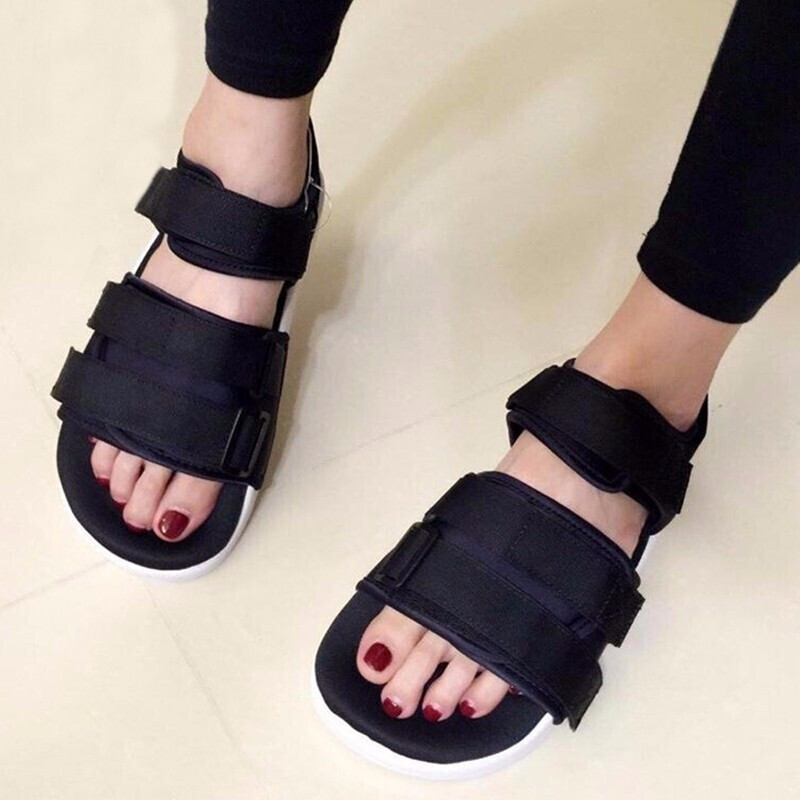 阿迪达斯（adidas）女鞋魔术贴运动鞋透气舒适凉鞋沙滩鞋CG6623